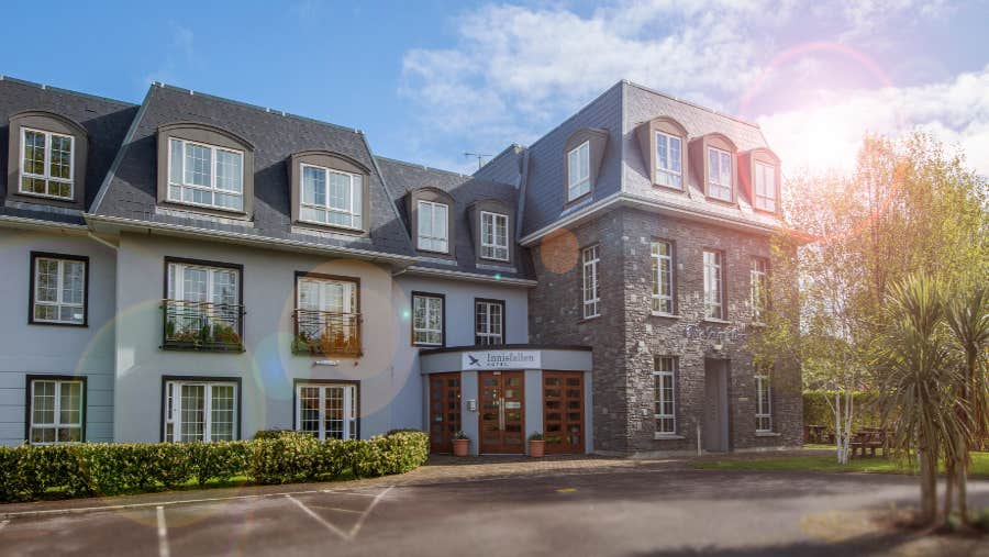 exterior image of hotel