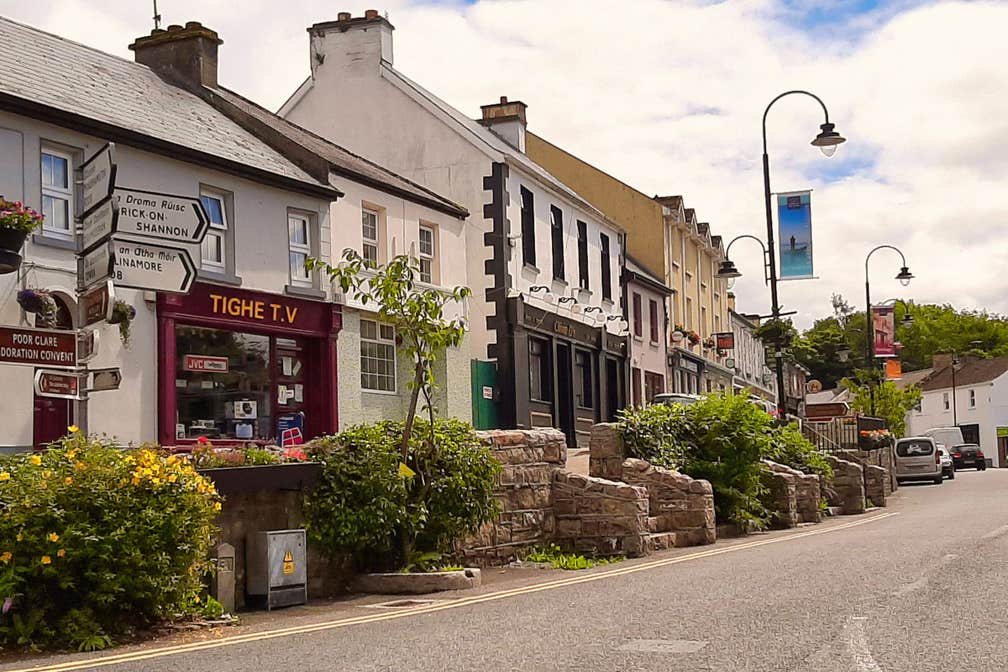 Image of Drumshanbo village in County Leitrim