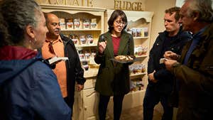 People enjoying food on a Kingdom Food Tours in Kerry