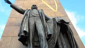 Image of statue of Charles Stewart