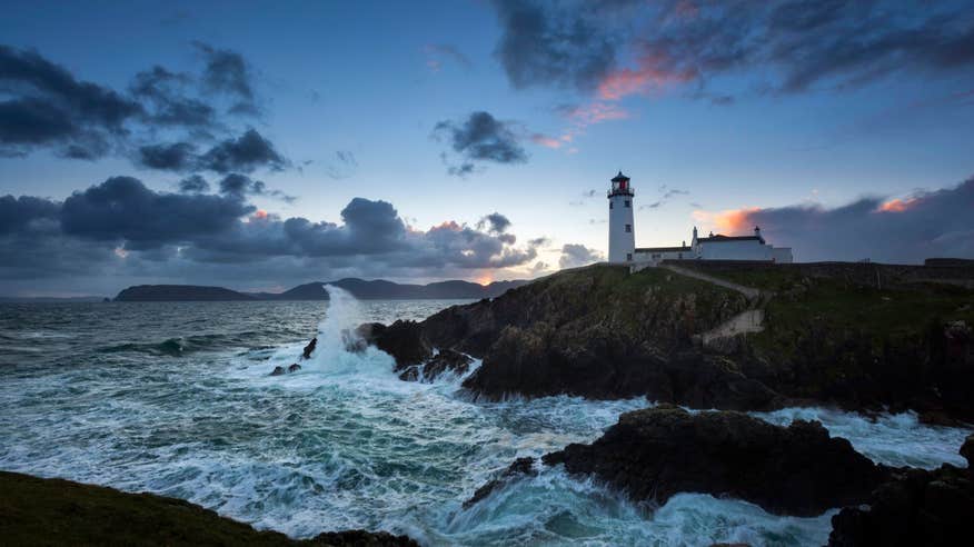 Waves crashing against the rocks at Fanad Lighthouse