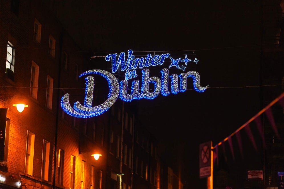 A sparkling sign that says Winter in Dublin.