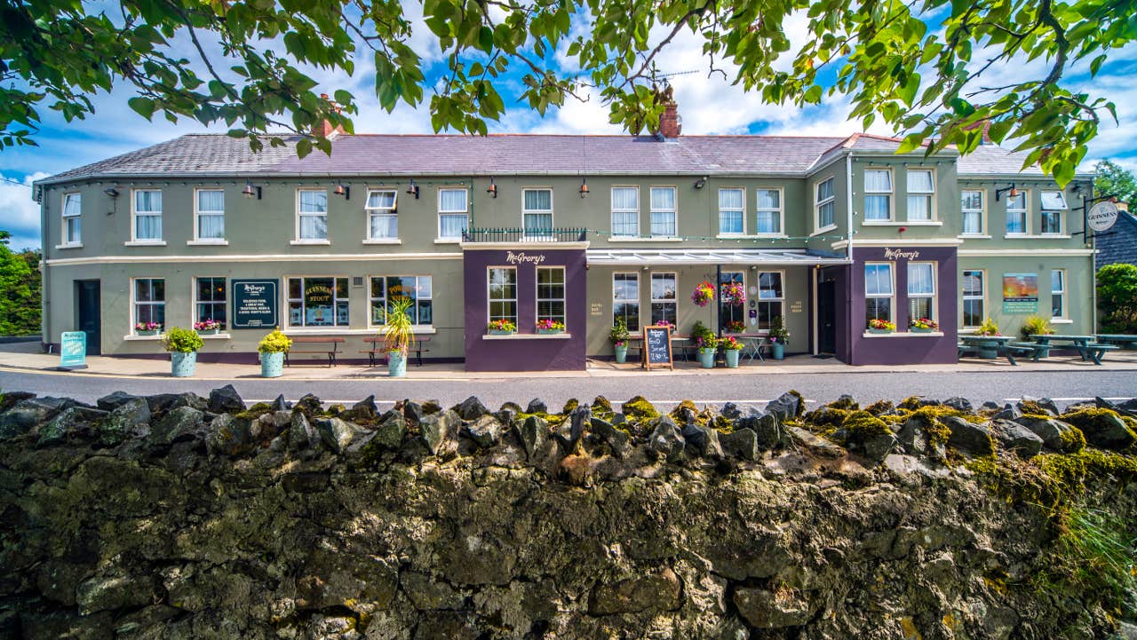 Front view of property