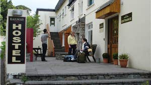 Railway Hostel Killarney exterior