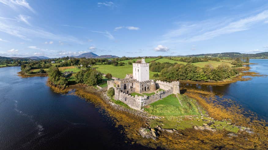 Doe Castle