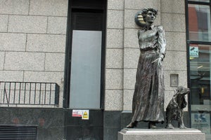 Countess Markievicz and Poppet Statue