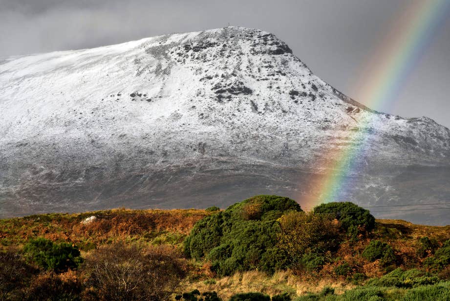 Venture around Muckish Mountain on a gentle stroll.