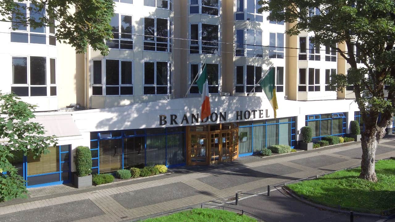 Front view of property