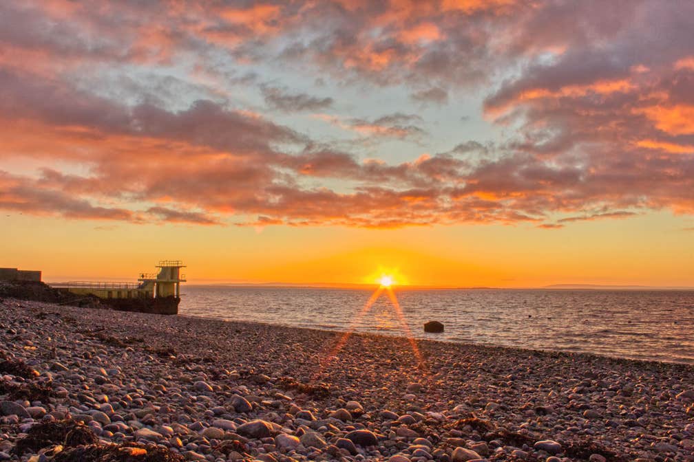 Image of the sun in Salthill in County Galway