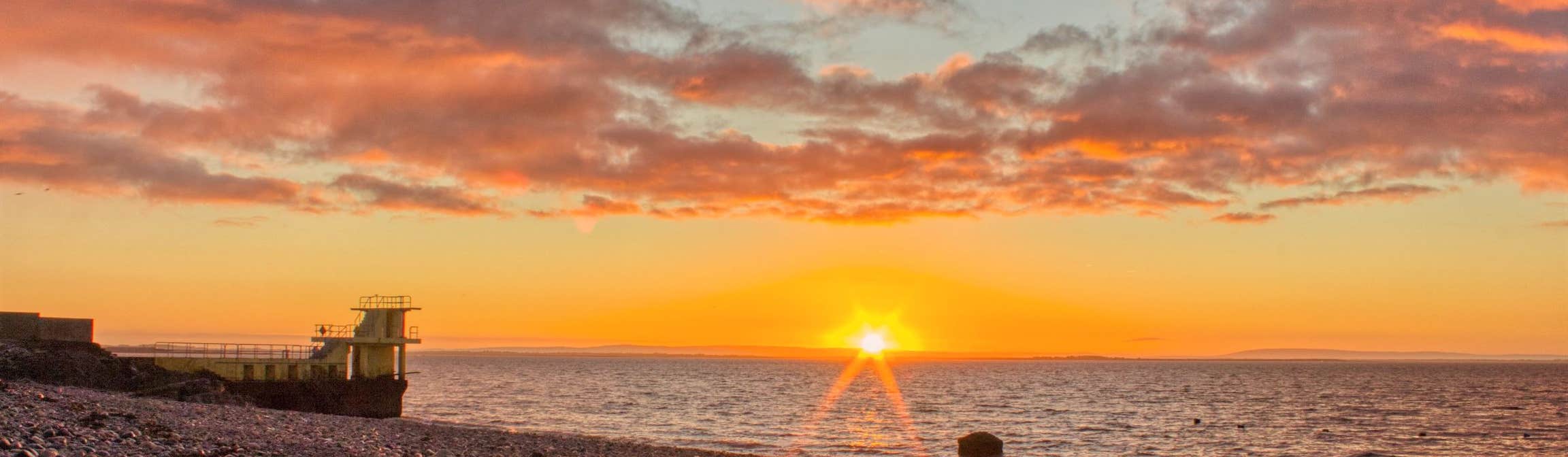 Image of the sun in Salthill in County Galway
