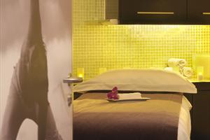 Vanilla Browns Spa at the Absolute Hotel