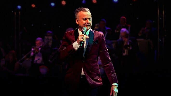 Tom Cole Jr – Songs That Shaped The World