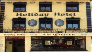 THE HOLIDAY HOTEL