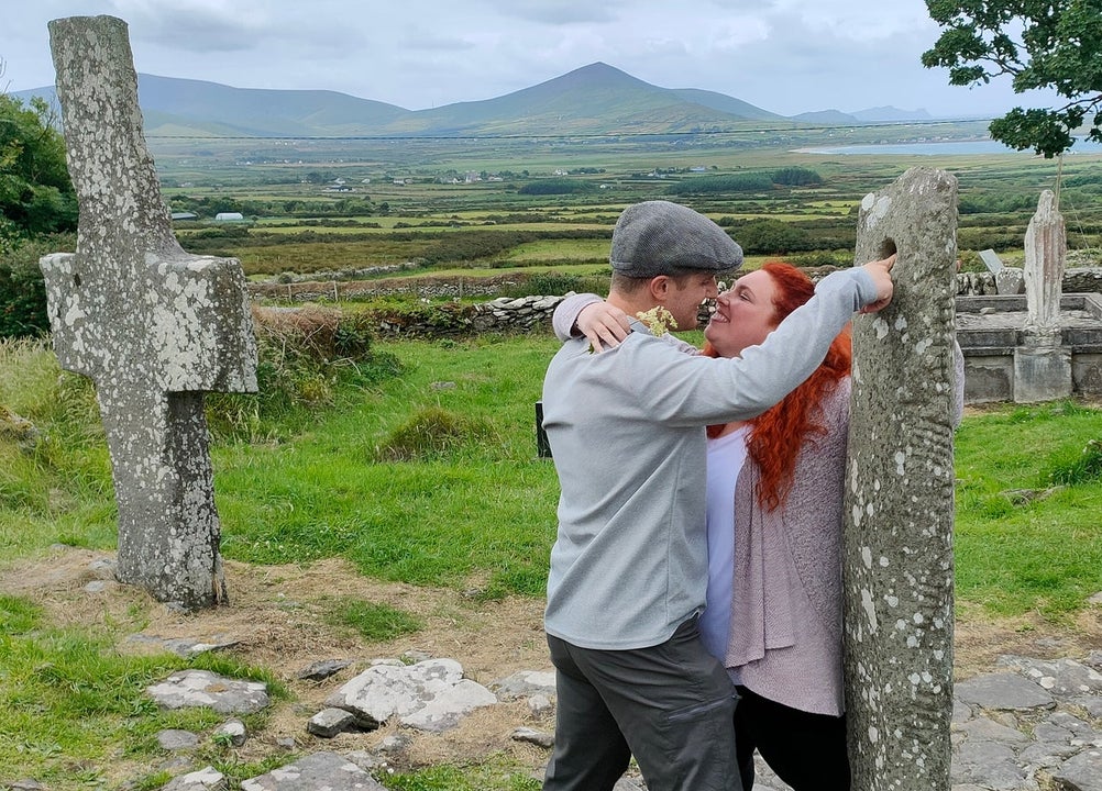 Two people about to kiss while on an Anam Croí Ireland Tour