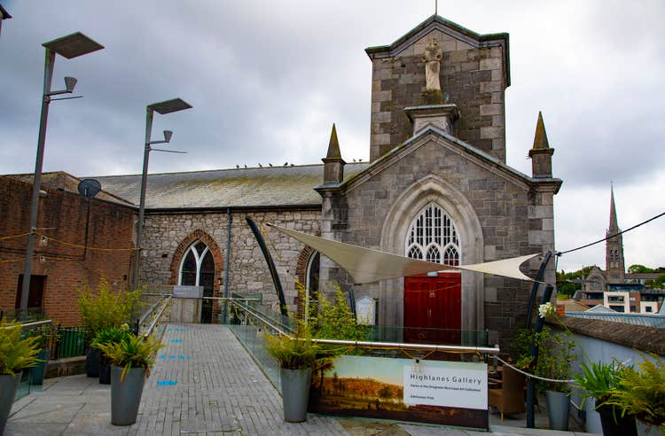 Exterior image of Highlanes Municipal Art Gallery in Drogheda, Co Louth