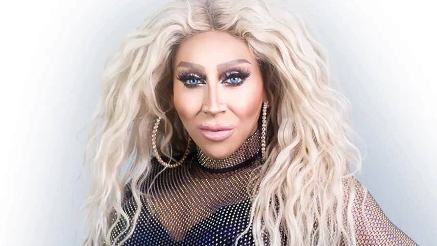 Returning to her Púca Stage Davina Devine