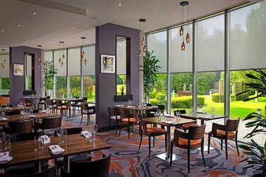 Dine in area