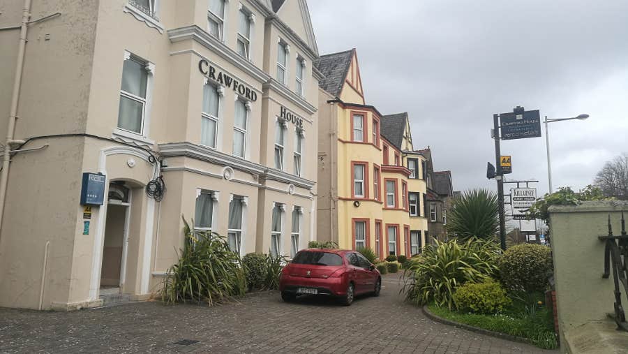 Front view of property