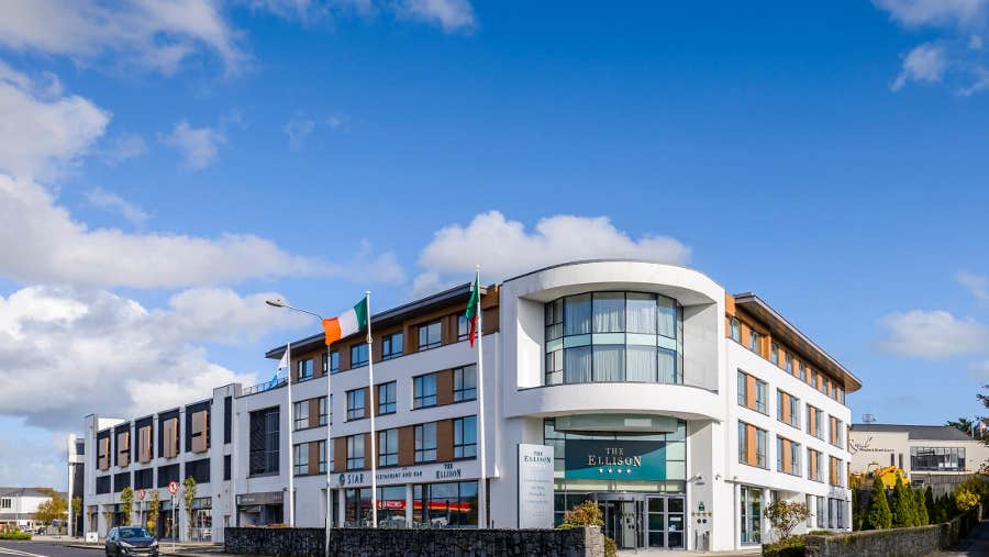 Front view of property