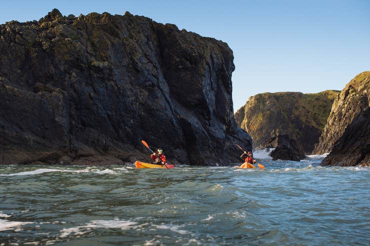 Two people kayaking with the Irish Experience in County Wexford