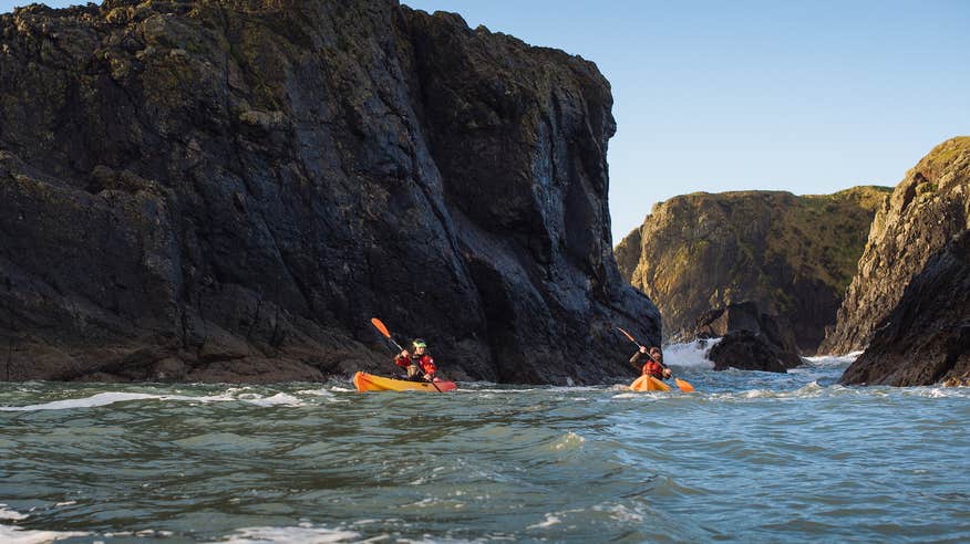Two people kayaking with the Irish Experience in County Wexford