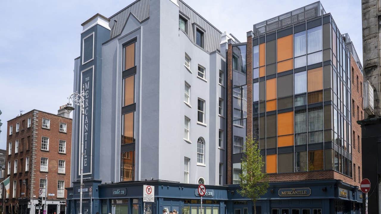 Front view of property