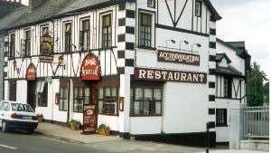 Riverside Restaurant & Guesthouse