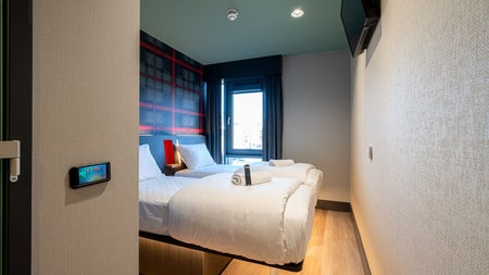 Twin sharing bedroom