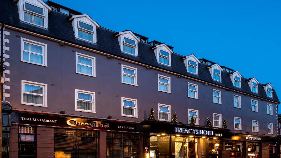 exterior image of hotel