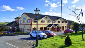 Rhu Glenn Country Club Hotel