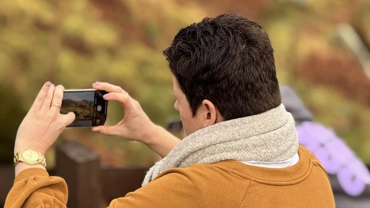 Explore and connect with nature through photography.