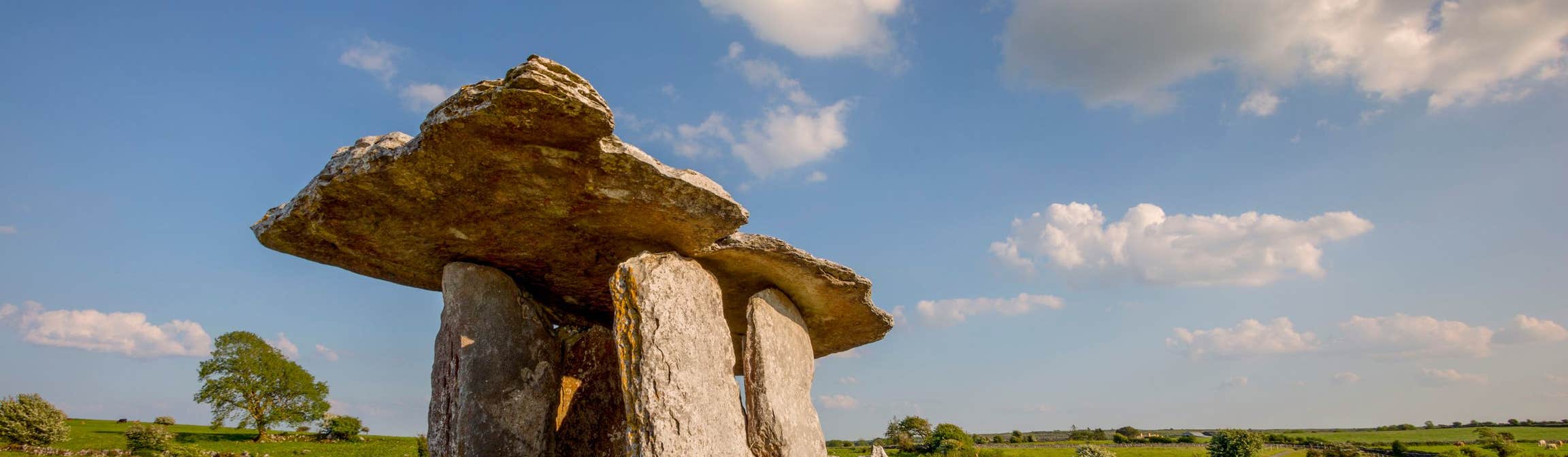 Image of the Burren Poulnabrone Dolmen in County Clare