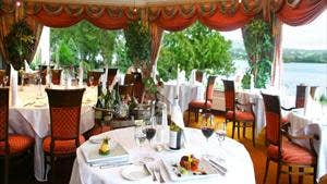 Harveys Point Restaurant