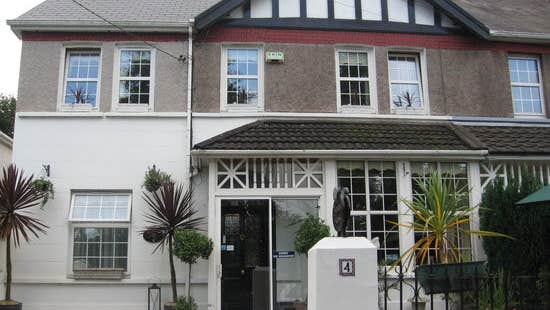 Exterior view of Fernroyd House B&B