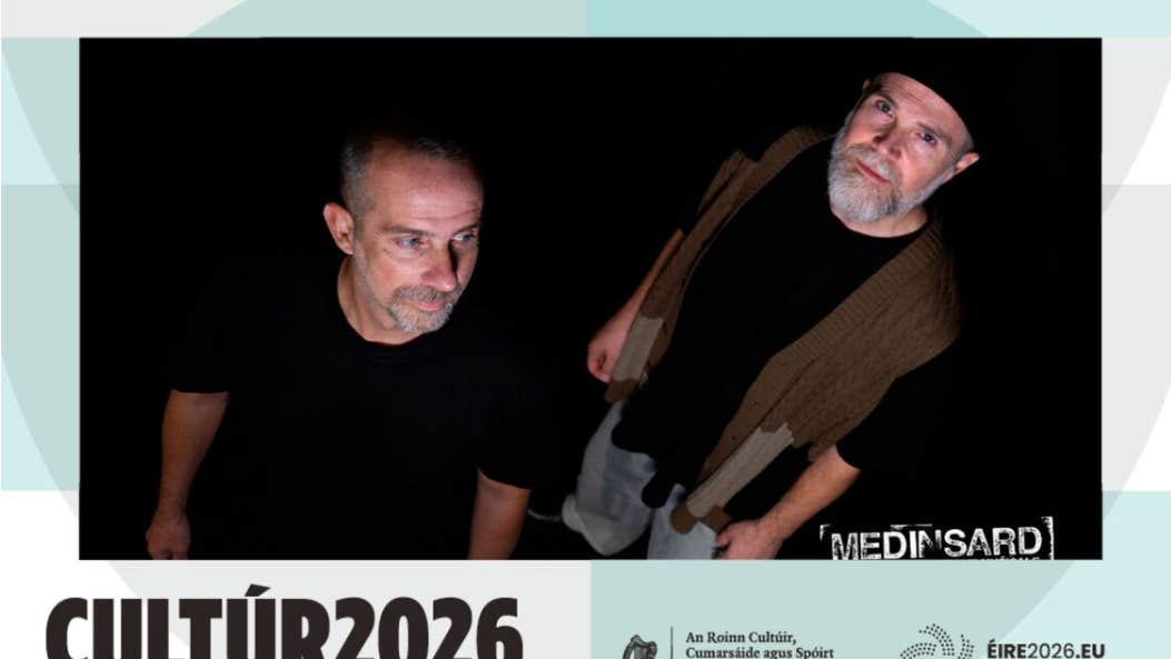 An atmospheric portrait of Migrantes immersed in performance, blending jazz improvisation with world music influences. Warm tones, expressive instruments, and a sense of cultural connection evoke a journey across borders.