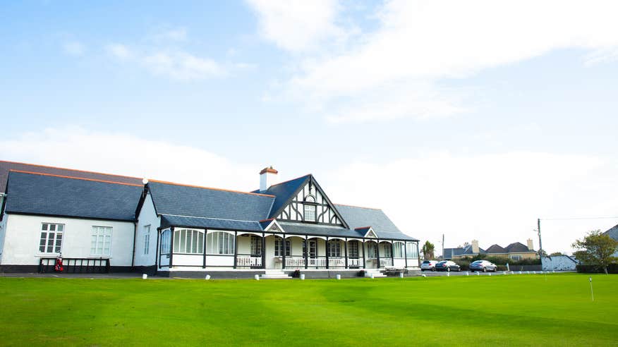 Exterior view of County Sligo Golf Club