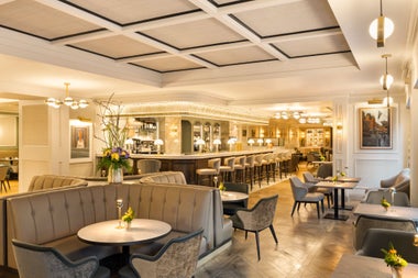 Dine in area