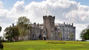 Kilronan Castle Holiday Cottages