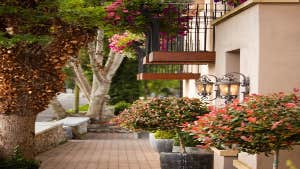 The exterior of Keenan's of Tarmonbarry