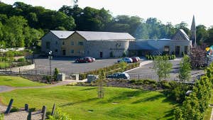 AnGriananHotel_Exterior