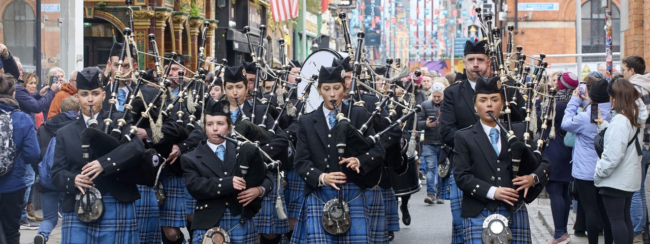 Clew Bay Pipe Band in Temple Bar