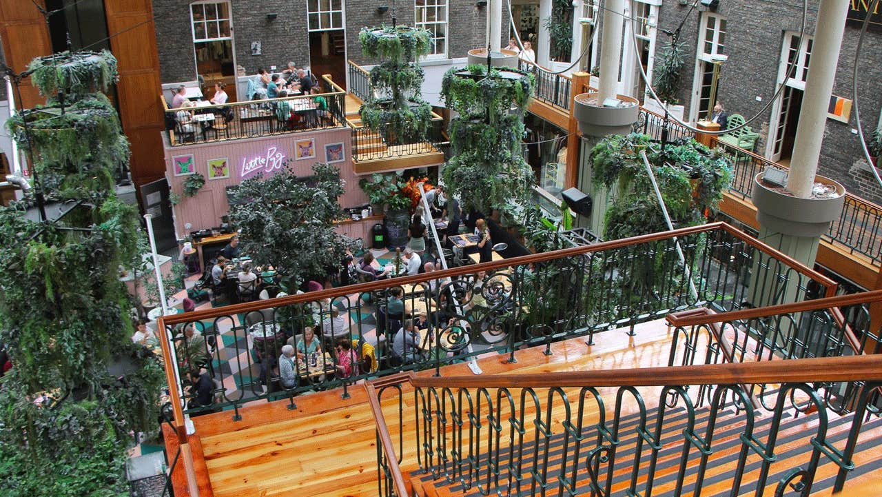 Cafe seating area at Powerscourt Townhouse Centre