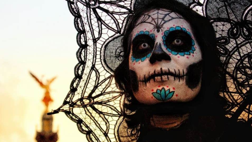 Samhain Procession | Día de los Muertos