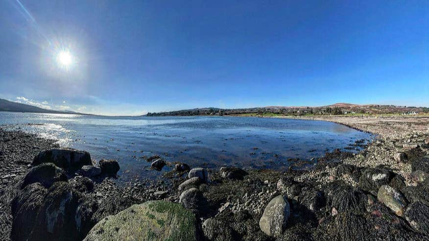 Clear skies over Kenmare Bay, Kerry