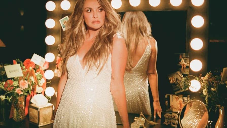 Country music star, Carly Pearce
