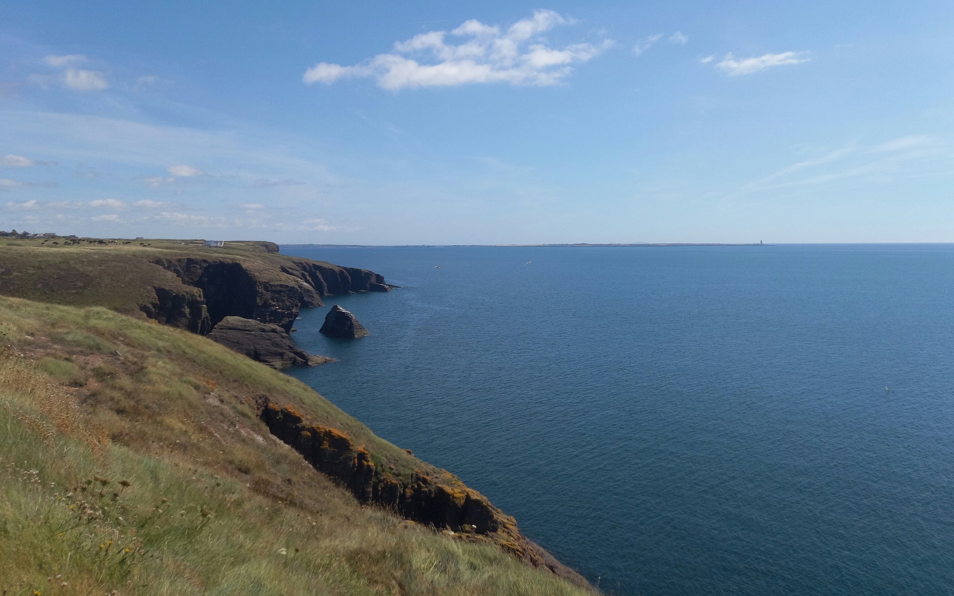 Waterford Estuary Coastal Path – Dunmore East to Ballymacaw