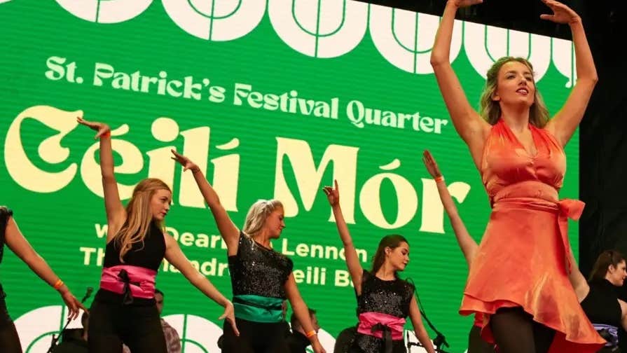Céilí Mór le Dearbhla Lennon