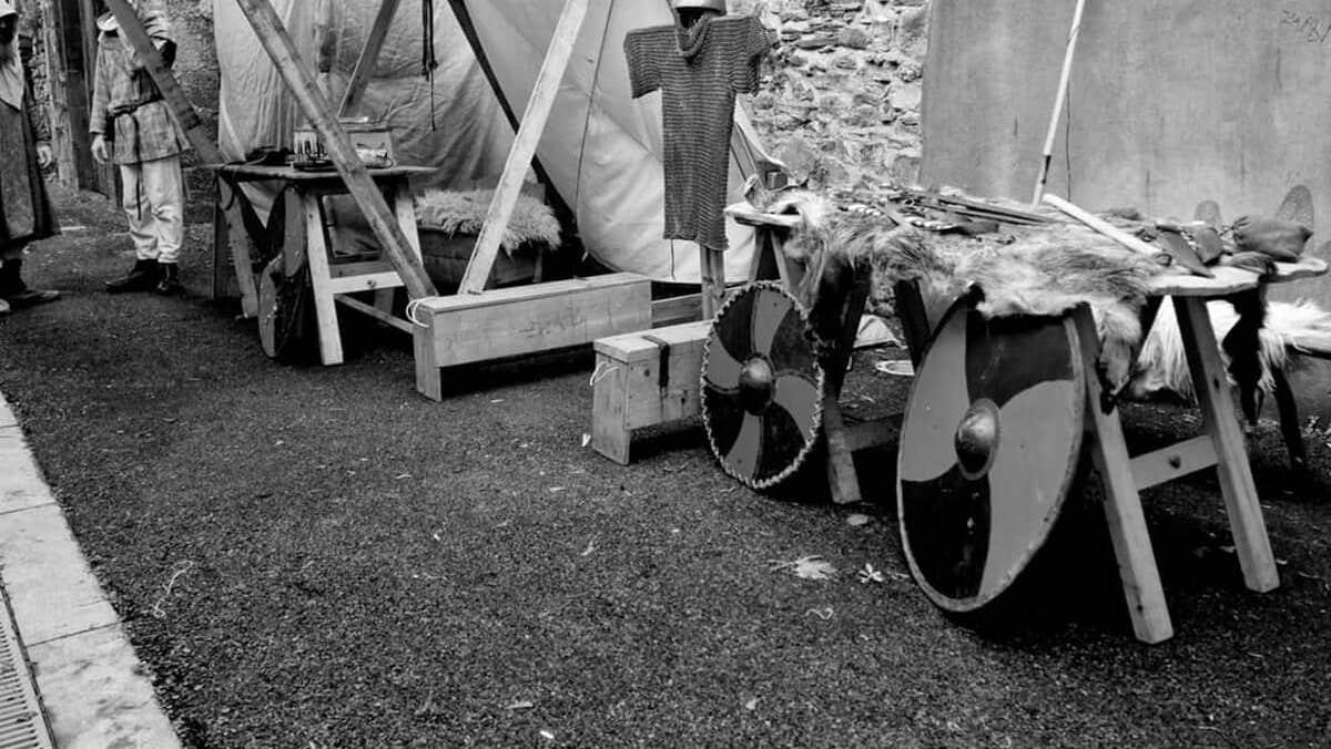 Deise Medieval at Blackfriars Medieval Courtyard
