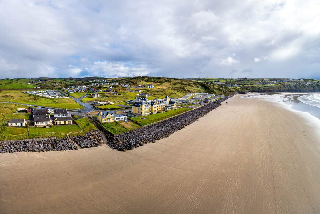 View of houses along Rossnowlagh Beach.