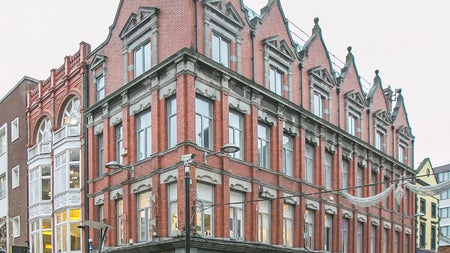 Front view of property